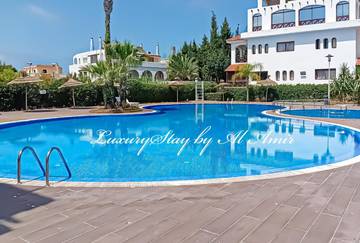 Gîte pour 4 personnes, avec vue ainsi que piscine et jardin dans Martil