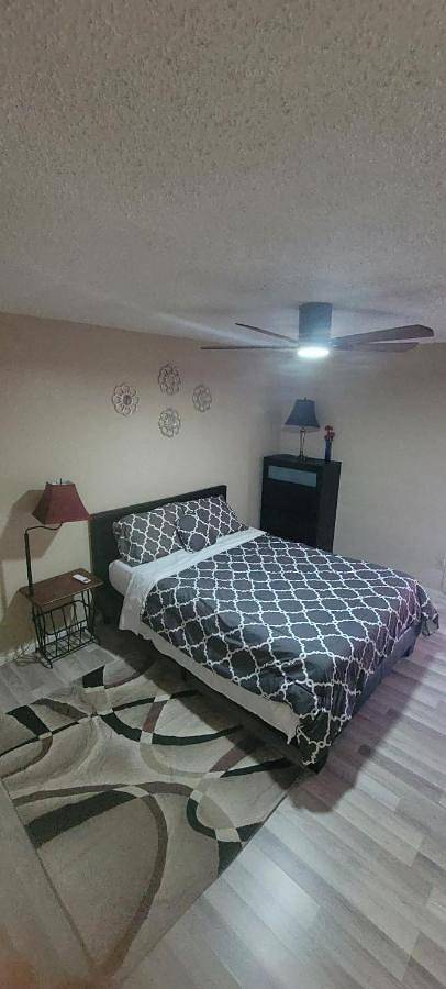 Apartamento de vacaciones para 3 personas, con terraza y piscina, Se admiten mascotas - 1