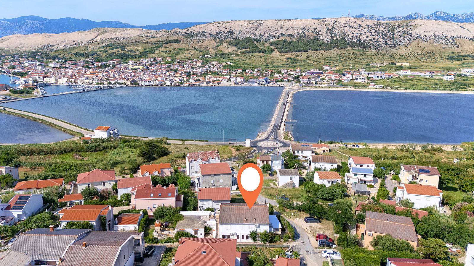 Smještaj Za Odmor za 4 Osobe u Grad Pag, Otok Pag
