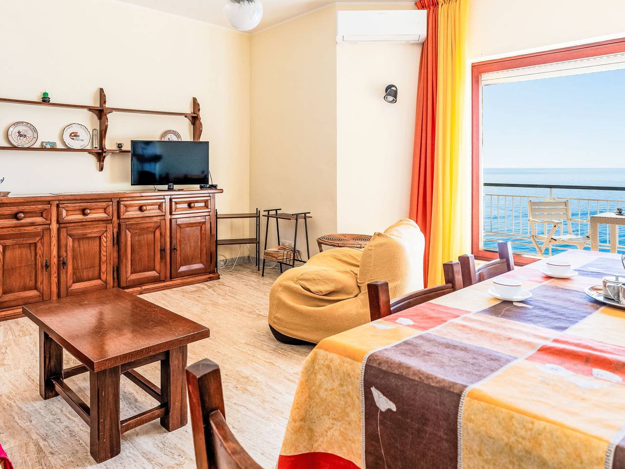 Appartamento intero, Vista sull'Orizzonte in Ventimiglia (Città), Ventimiglia