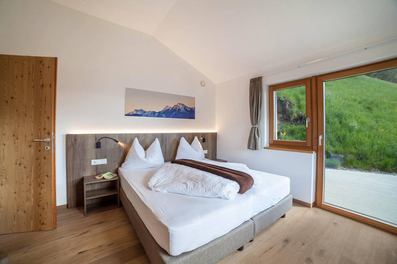 Ganze Wohnung, Gemütliche Ferienwohnung Cevedale auf einem Bergbauernhof mit Terrasse in Trumsberg, Kastelbell-Tschars