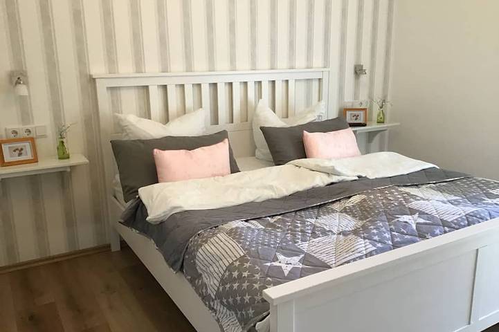 Ferienwohnung für 4 Personen, mit Garten und Pool sowie Balkon in Bad Liebenstein - 2