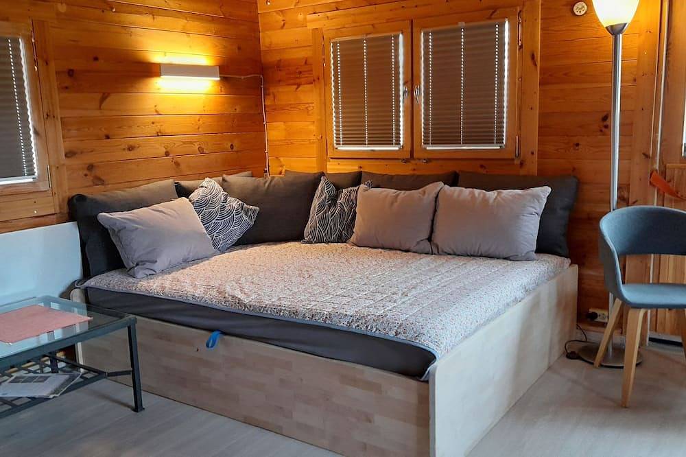 Klein aber fein - natürliches schwedisches Holzhaus in Grebin, Südliche Ostseeküste