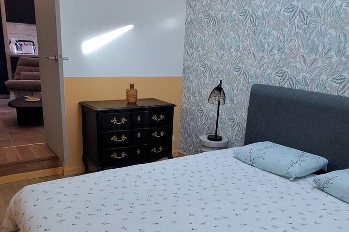 Location de vacances pour 6 personnes, avec Piscine dans Saint-Christophe-du-Bois - 4