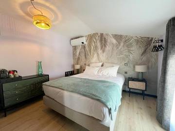 Chambre d’hôte pour 2 personnes, avec piscine ainsi que terrasse et jardin, animaux acceptés à Saint-Mard