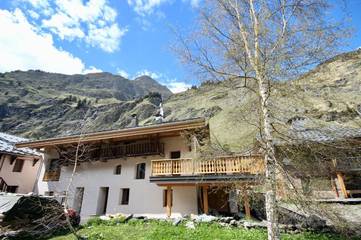 Maison d’hôte pour 5 personnes, avec sauna ainsi que terrasse et jardin à Champagny-en-Vanoise