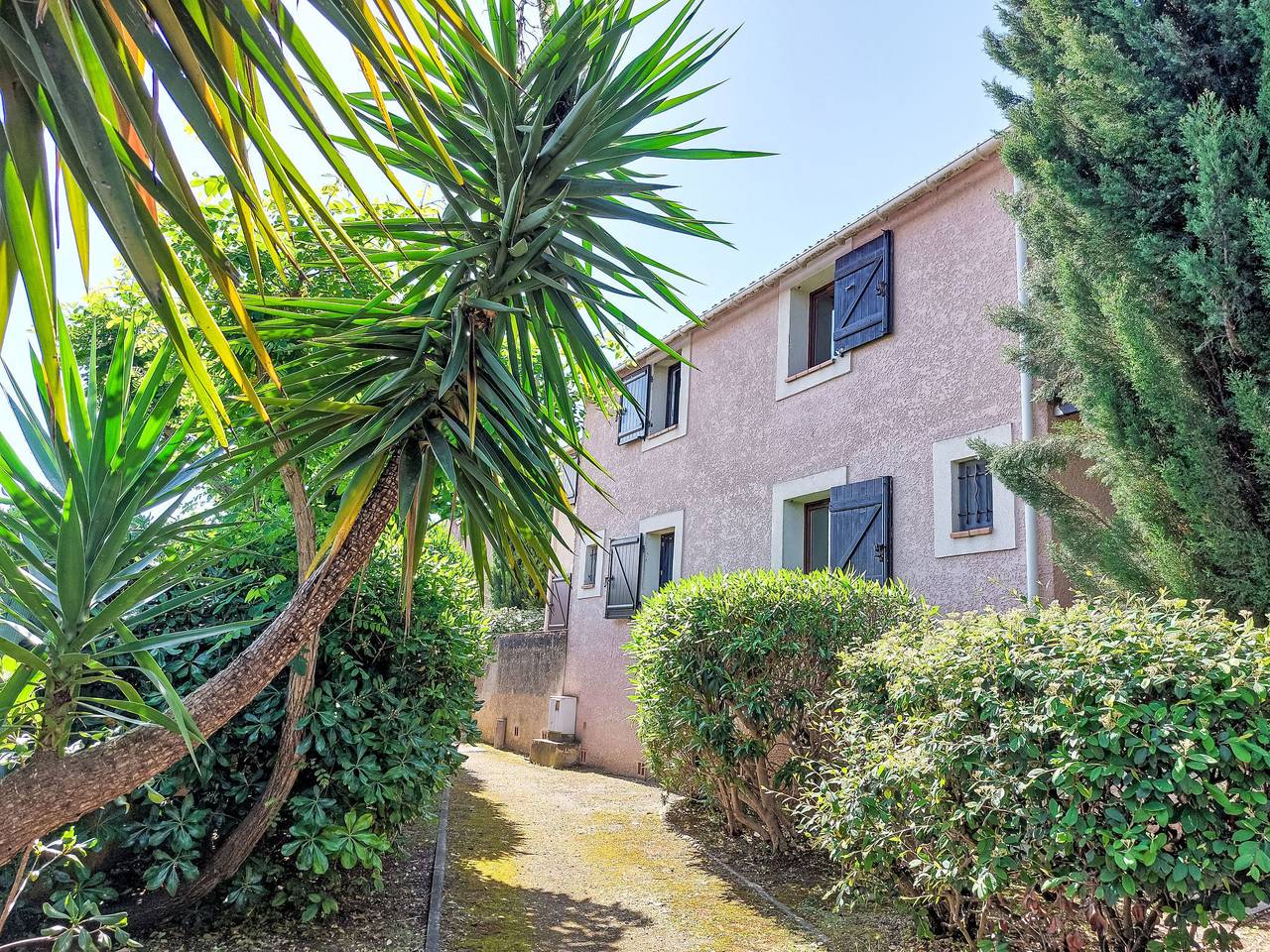 La Discrete in Sanary-sur-Mer, Côte méditerranéenne (France)