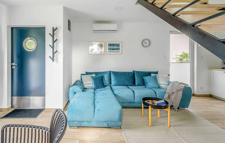 Ferienhaus für 6 Personen mit Terrasse in Niechorze, Powiat gryficki