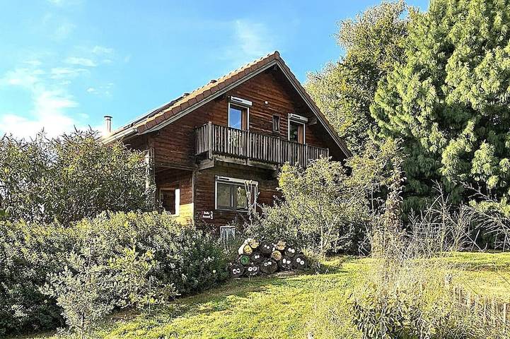 Location de vacances pour 11 personnes, avec jardin et balcon dans Darbonnay
