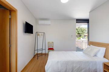 Villa for 2 People in Rossas, Minho Province, Photo 3