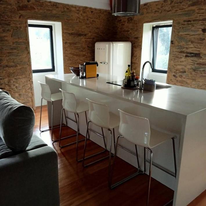 Casa de férias para 11 pessoas, com varanda e piscina e ainda jardim em Paredes