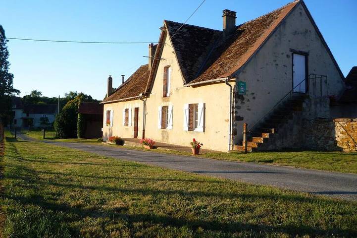 Location de vacances pour 6 personnes, animaux acceptés dans Coulonges (Vienne)