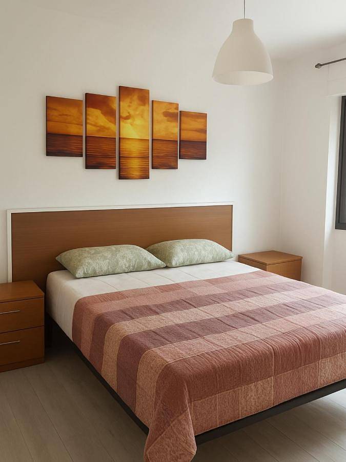 Apartamento de vacaciones para 3 personas, con jardín y vistas - 1