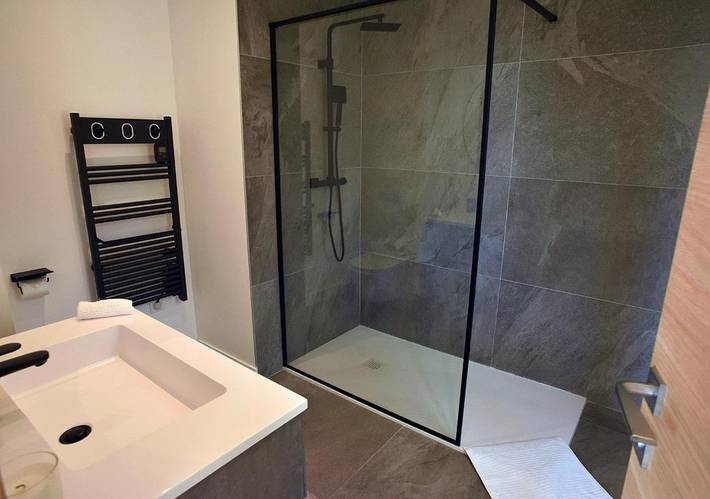 Chambre d’hôte pour 4 personnes, avec jardin ainsi que vue et piscine à Mougins - 3