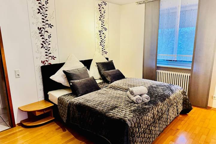 130qm Apartment mit Garten und Stellplatz in Riegelsberg, Saarbrücken & Umgebung