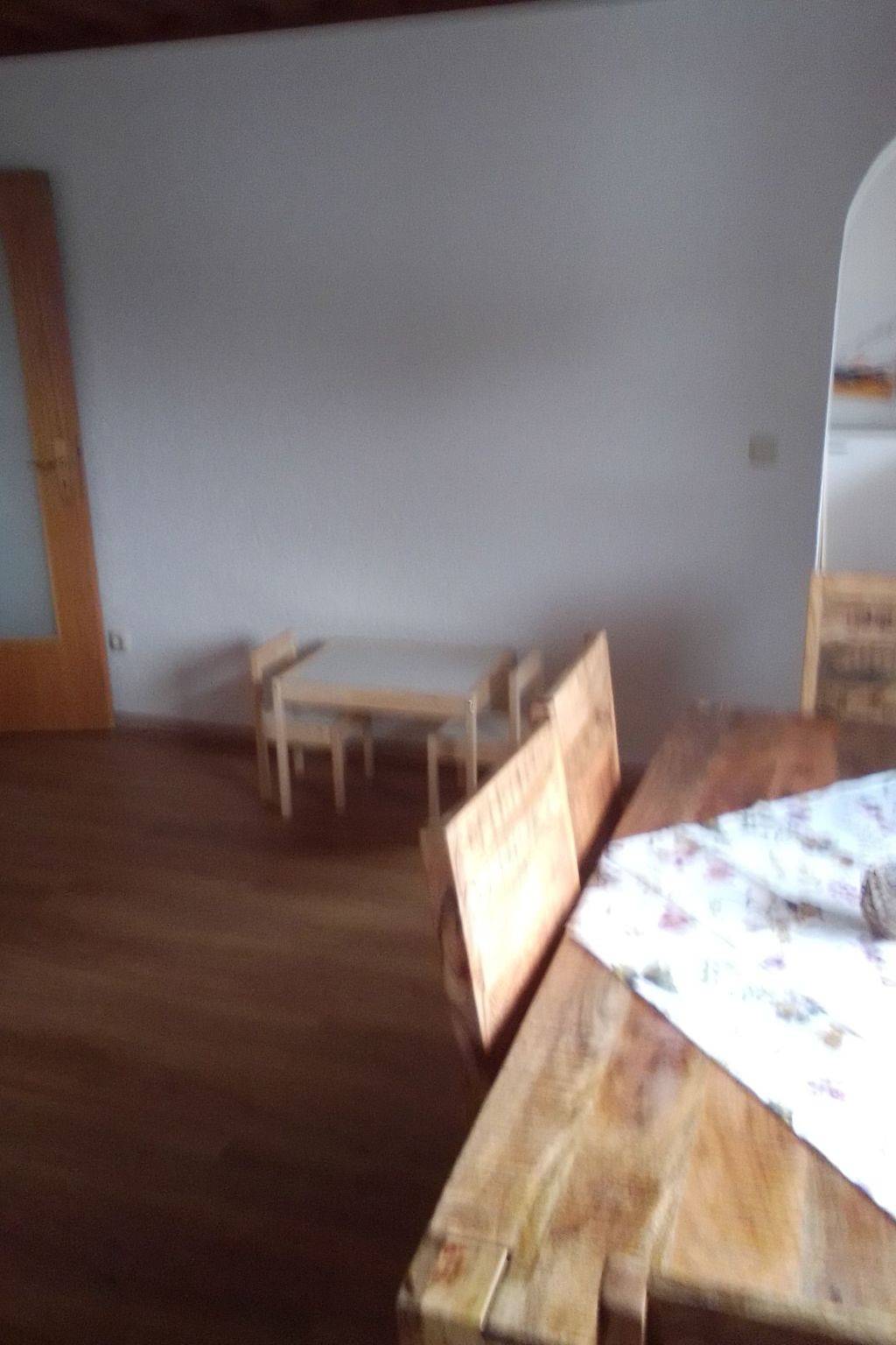 Ganze Wohnung, In Zandt mit Garten und Grill in Zandt, Ostbayern