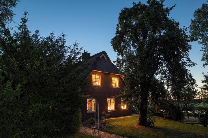 Ferienhaus für 8 Personen, mit Garten und Terrasse in Breiholz