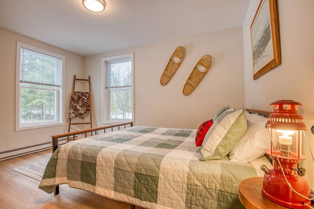 White Mountain Base Camp in Bethlehem, Grafton County