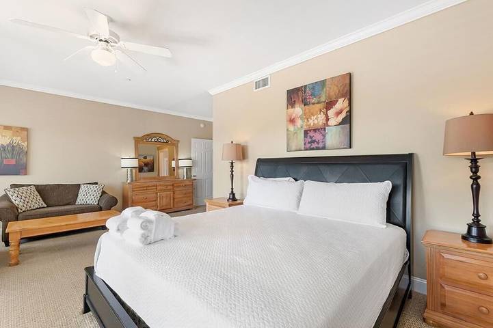 Vacation house for 19 people, with balcony in Isle of Palms