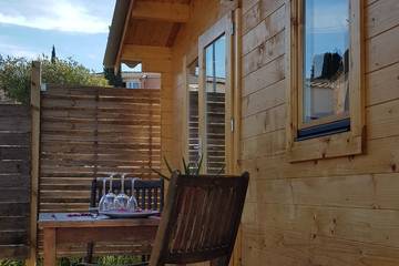 Gîte pour 2 personnes, avec terrasse et jacuzzi à Les Pennes-Mirabeau