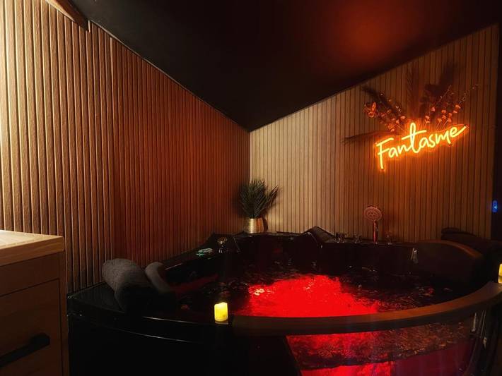 Gîte pour 2 personnes, avec jacuzzi à Jonzac - 4