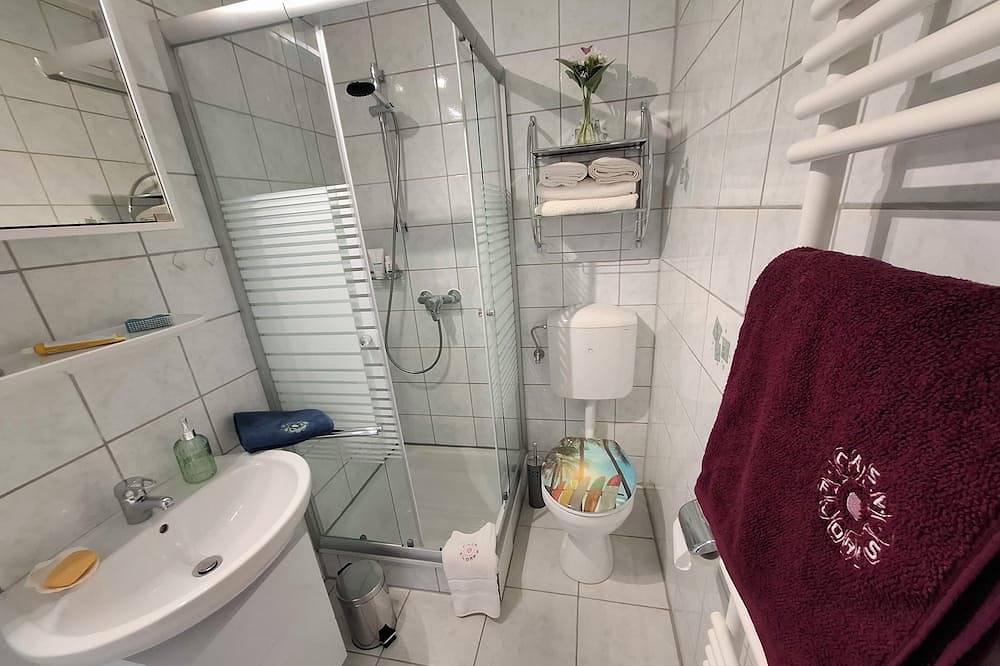 Ganze Wohnung, Ferienwohnung Lüneburger Heide/Allertal - Terrasse/Garten, Heidepark, Vogelpark in Bad Fallingbostel, Landkreis Heidekreis