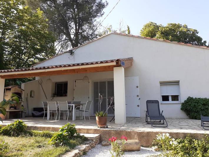 Villa pour 7 personnes, avec vue et jardin