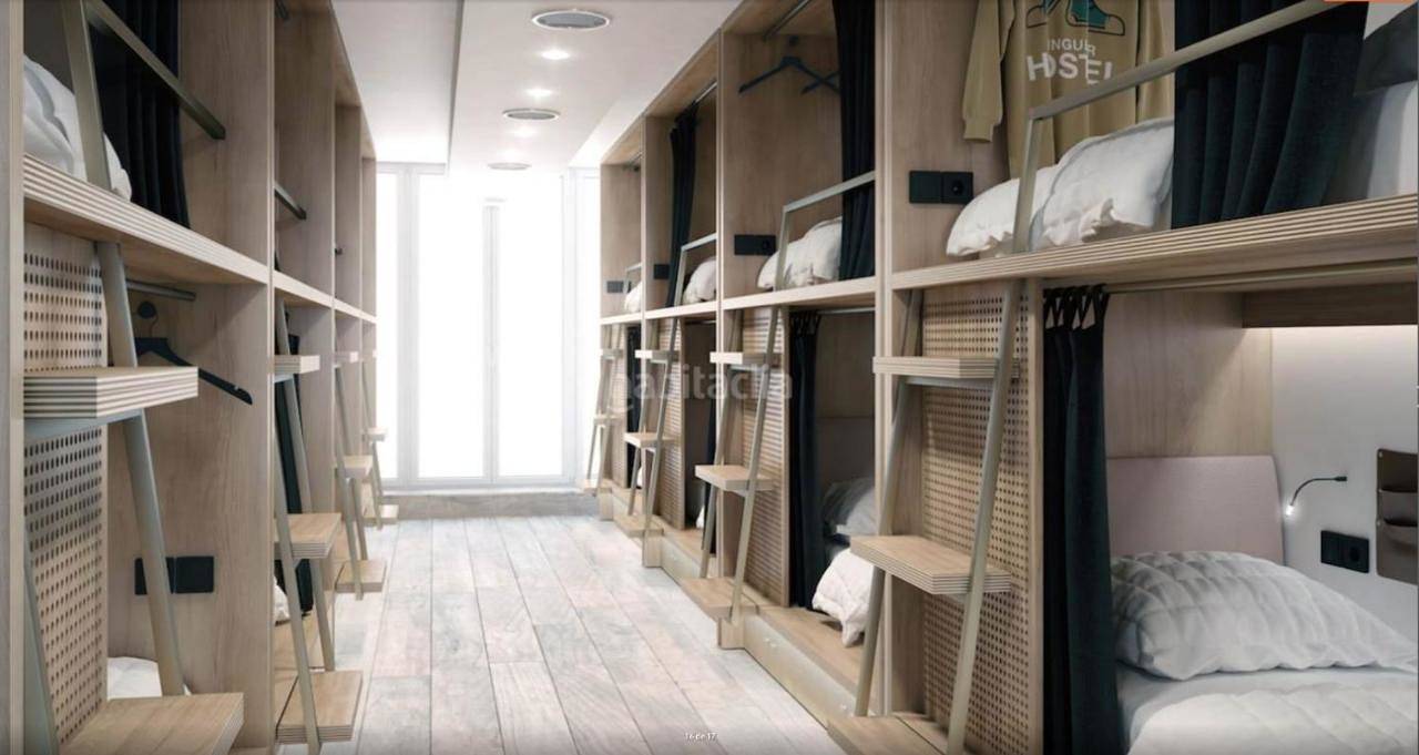 Auberge pour 35 personnes avec terrasse in El Terreno, Palma de Majorque
