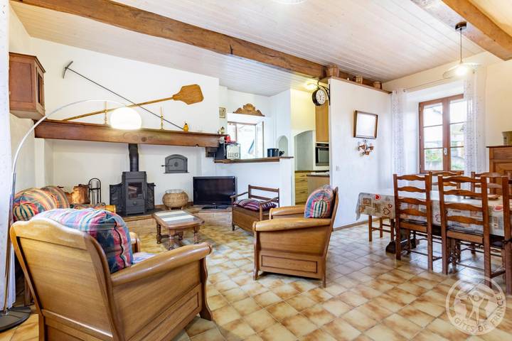 Gîte pour 7 personnes, avec jardin à Saint-Pastous - 4