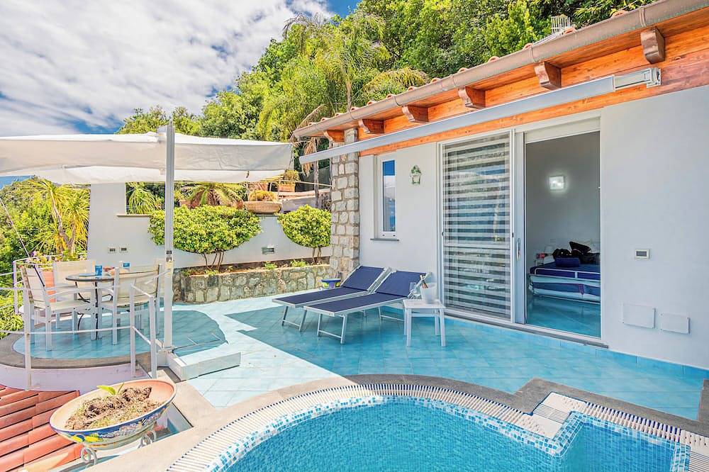 Entire apartment, Dependance Castiglione With Pool And View, Ischia, Italy in Casamicciola Terme, Ischia