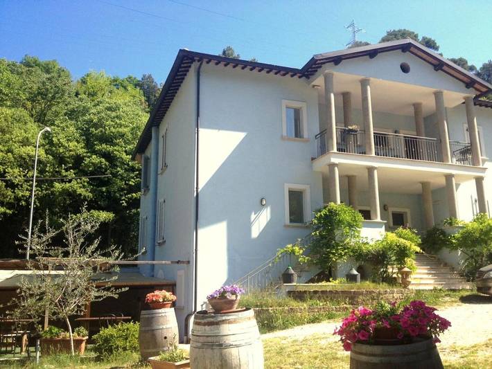 Maison d’hôte pour 4 personnes, avec Terrasse et Jardin à Terni