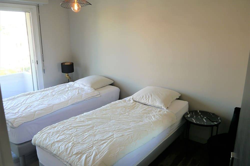 Ganze Wohnung, Stylisches Appartment mit 2 Balkonen und Aussicht, letzte Etage in Le Cannet, Cannes und Umgebung