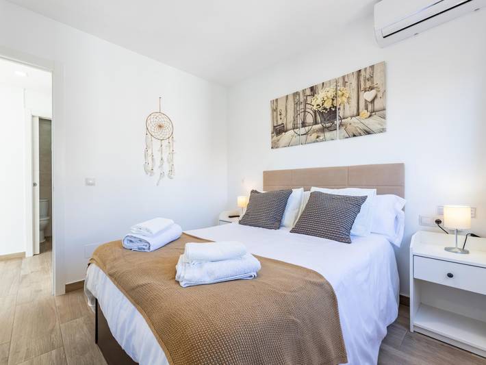 Gîte pour 2 personnes, avec jardin ainsi que vue sur l’océan et piscine à Benalmádena - 3