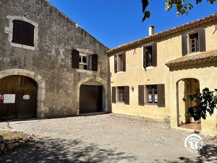 Gîte pour 6 personnes, avec jardin, animaux acceptés à Roquefort-des-Corbières - 2