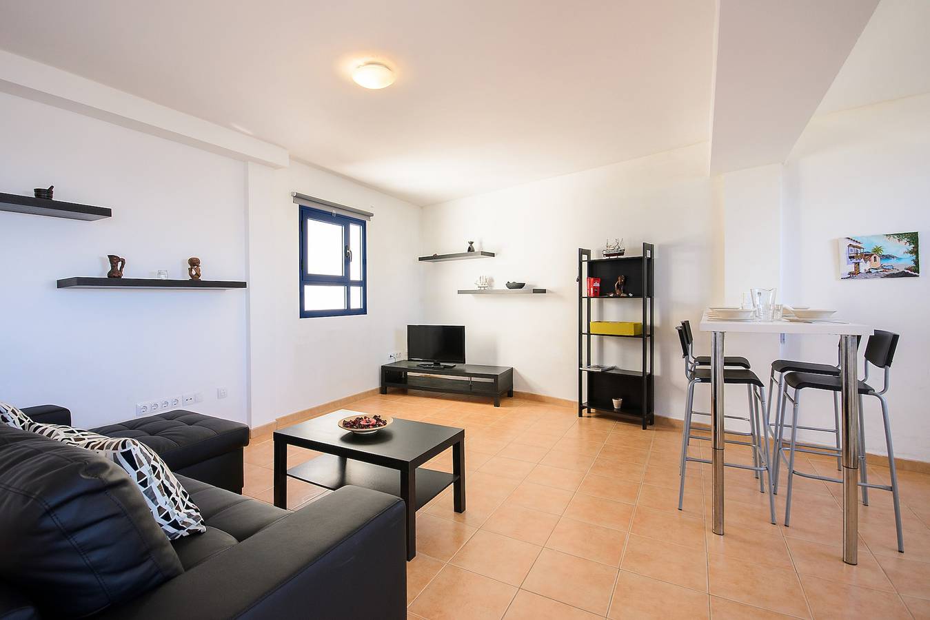 Sfeervol appartement aan zee met balkon en wifi, foto 9