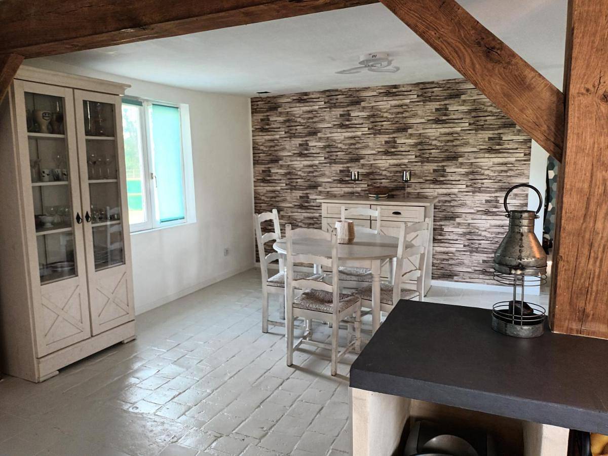 Three-Bedroom Home in Juignettes, Région d'Évreux