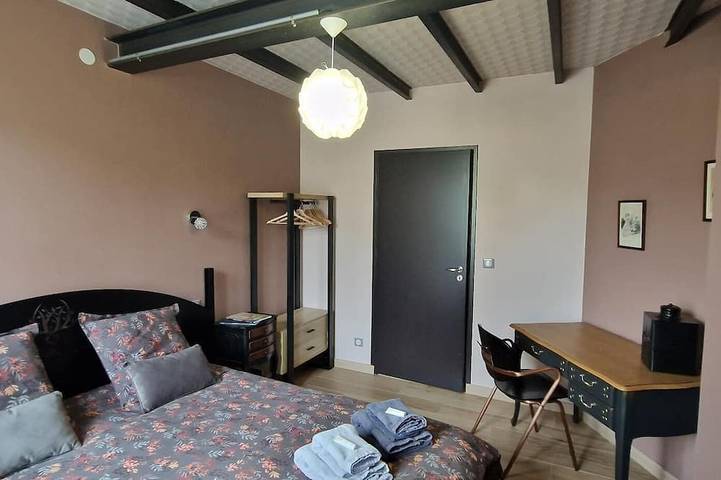 Location de vacances pour 10 personnes, avec sauna ainsi que jardin et terrasse à Fontainebleau - 3