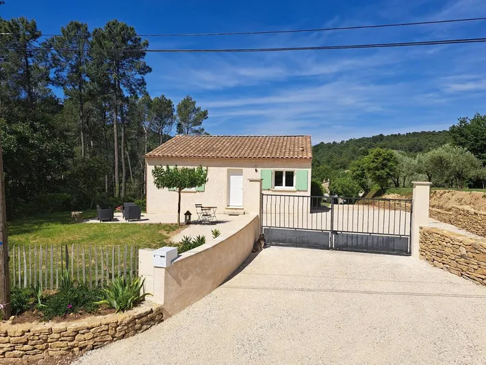 Casa de vacaciones para 4 personas, con piscina y jardín además de vistas y terraza - 1