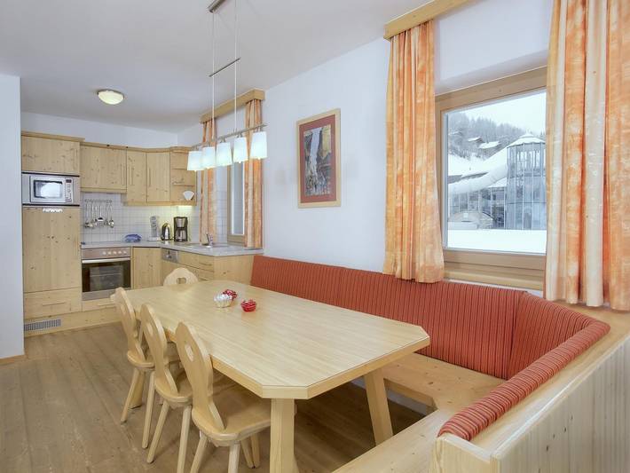 Ferienhaus für 8 Personen, mit Terrasse und Ausblick sowie Pool im Salzburger Land - 3