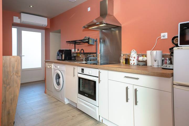 Apartamento entero, Apartamento 'La Maison Du Tisserand Pa' con Wi-Fi y aire acondicionado in Fitilieu, Les Abrets-en-Dauphiné