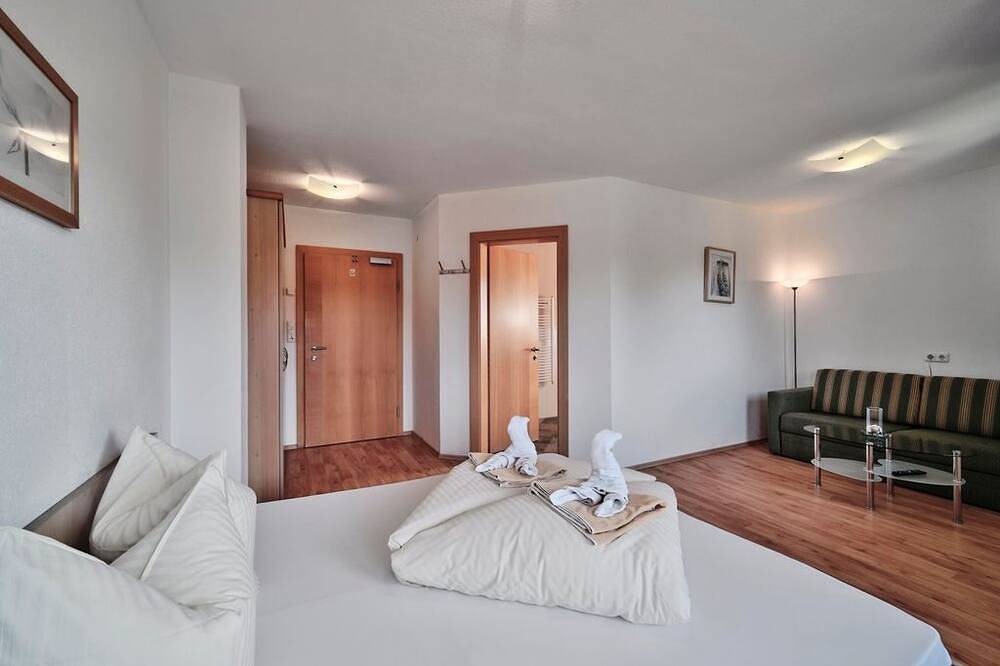 Standard room 3, shower/Wc, from 4 nights half board - Berggasthof Bärnstatt in Scheffau am Wilden Kaiser, Wilder Kaiser