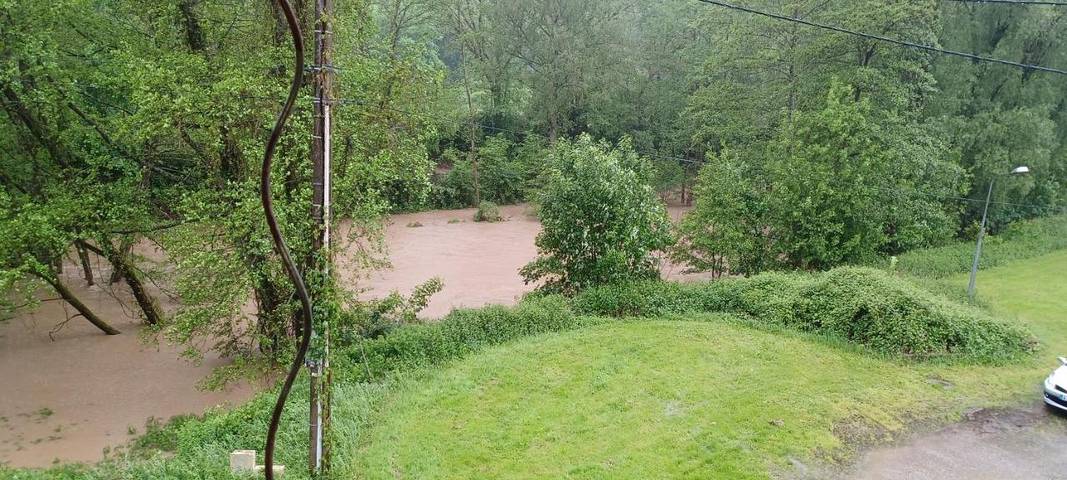 Location de vacances pour 7 personnes, avec vue, animaux acceptés à La Celle-sous-Gouzon - 4