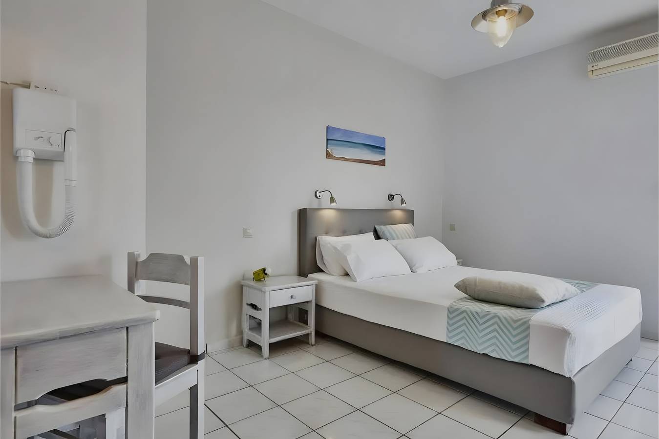 Ganzes Studio, Einzimmerapartment 'Irene 6 Deluxe Double 4' mit Meerblick, Wi-Fi und Klimaanlage in Andros