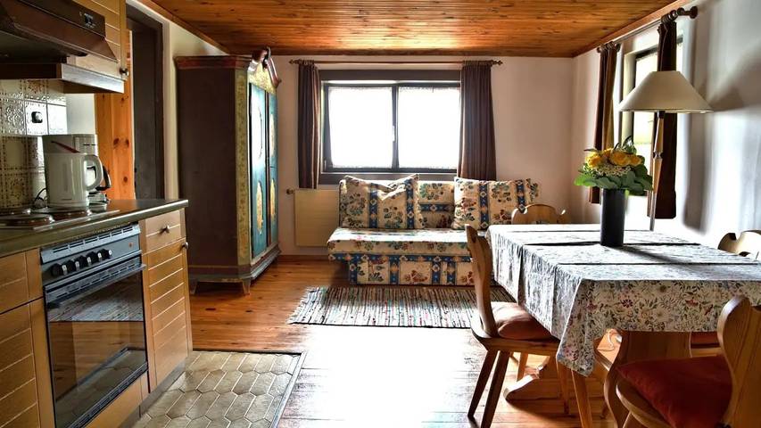 Ferienhaus für 30 Personen, mit Terrasse in Treffen am Ossiacher See - 3