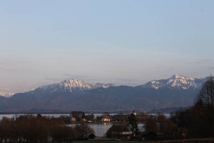 Ferienwohnung für 4 Personen, mit Balkon und Garten sowie Seeblick am Chiemsee - 4