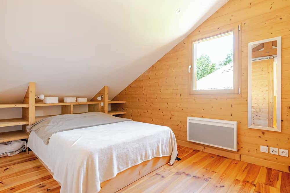 Chalet neuf classe 4****pour 6/8 personnes in La Salle-les-Alpes, Serre Chevalier