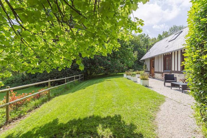 Gîte pour 4 personnes, avec Terrasse et Jardin