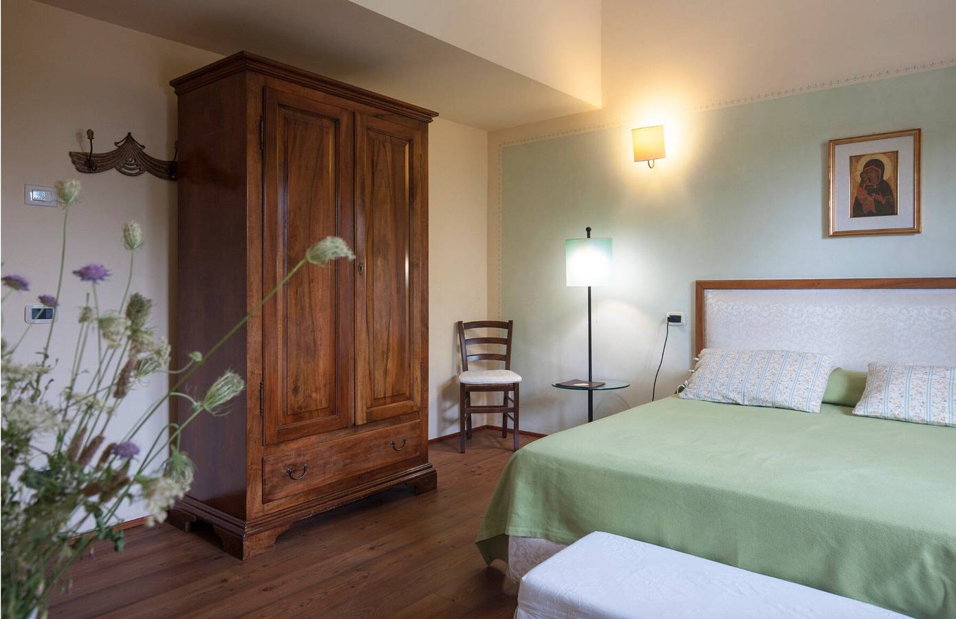 Chambre 'Verde' avec jardin partagé, Wi-Fi et climatisation in Mirano, Province de Venise