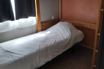 Camping pour 4 Personnes dans Castillonnès, Région de Villeneuve-sur-Lot, Photo 2