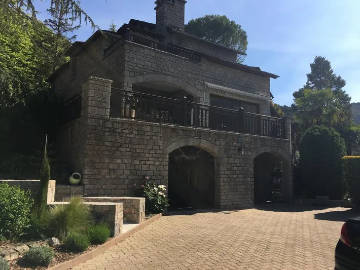 Casa de huéspuedes para 4 personas, con jardín además de piscina y vistas - 1